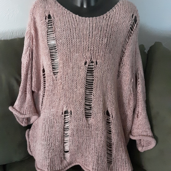 Sweater - Picture 3 of 3